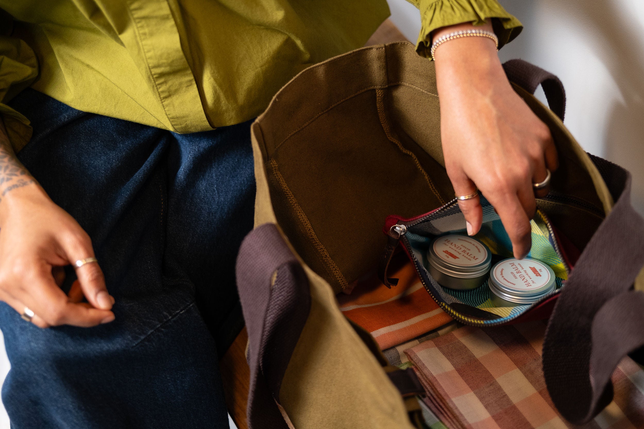 Oversized canvas tote