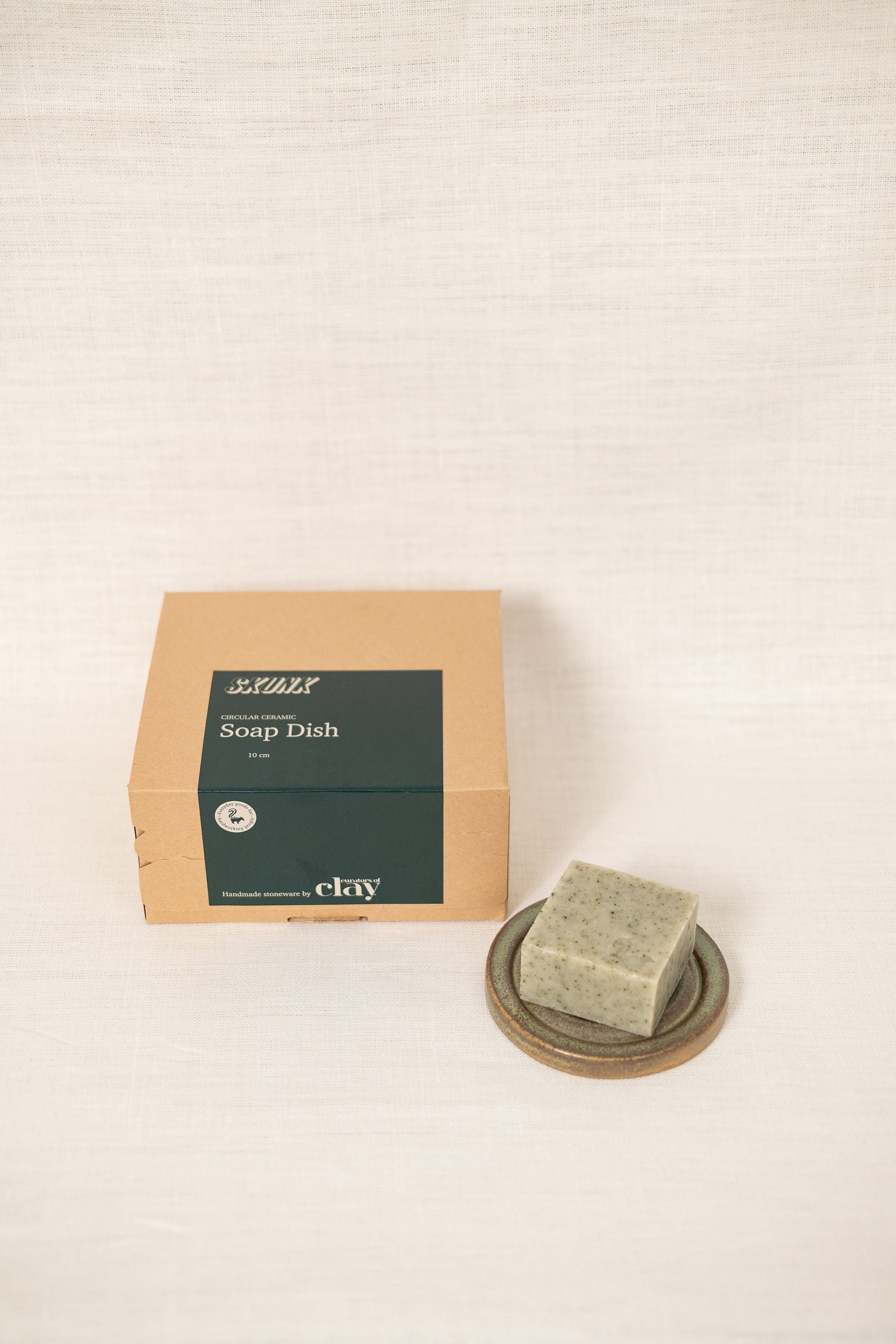 Natural soap + ceramic soap dish (Green)